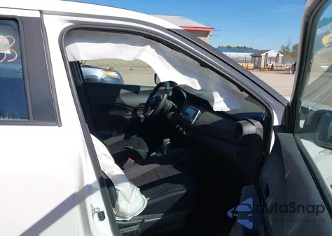 2022 Nissan Kicks S Xtronic Cvt z USA, uszkodzony, nr VIN 3N1CP5BVXNL531668